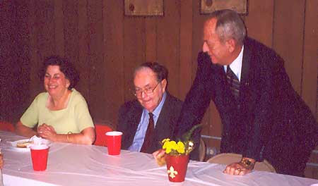 craw_ken.jpg (16228 bytes)